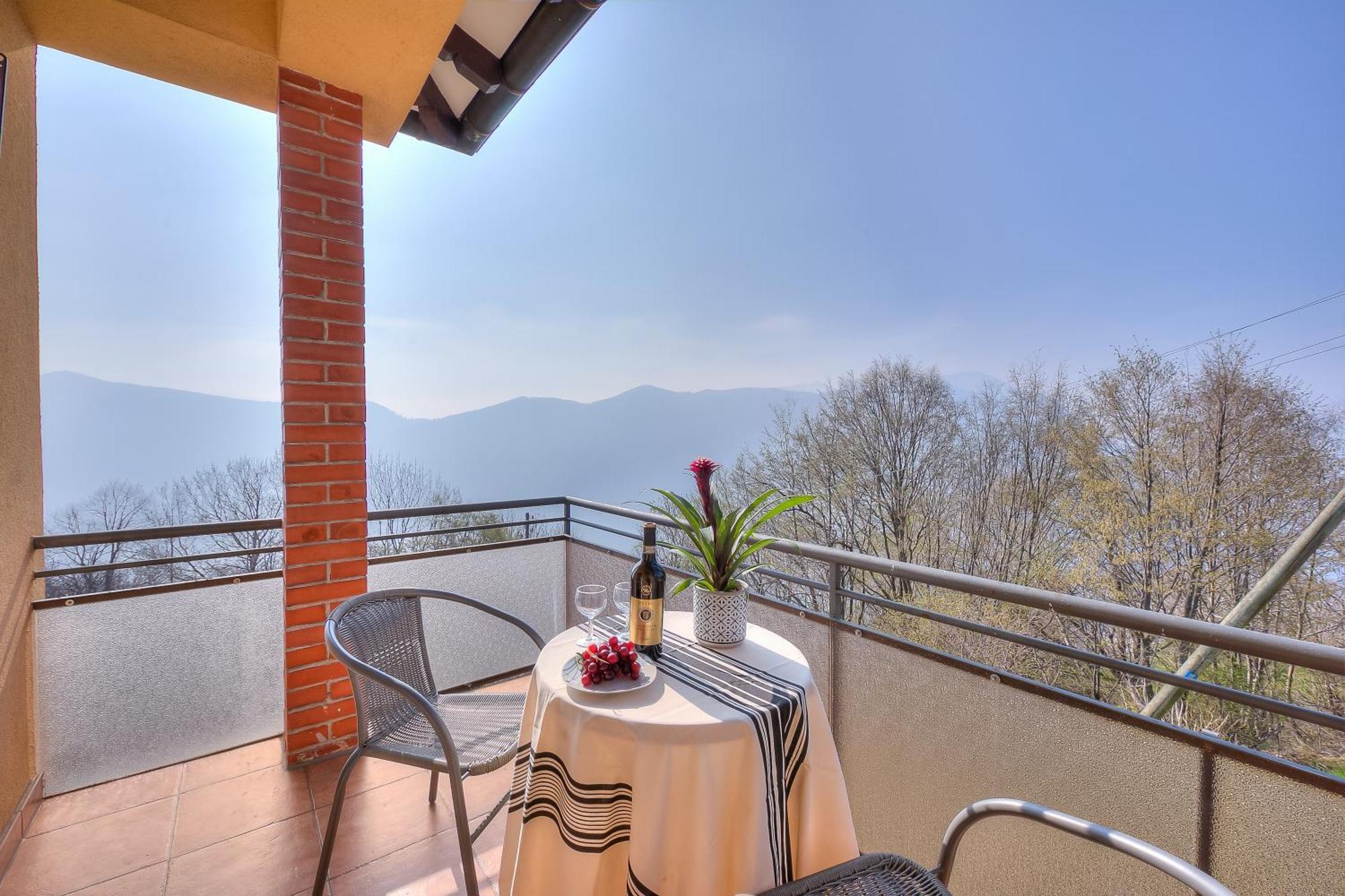 Ca' Gina Panoramica - Monte Bre - Happy Rentals Лугано Екстер'єр фото